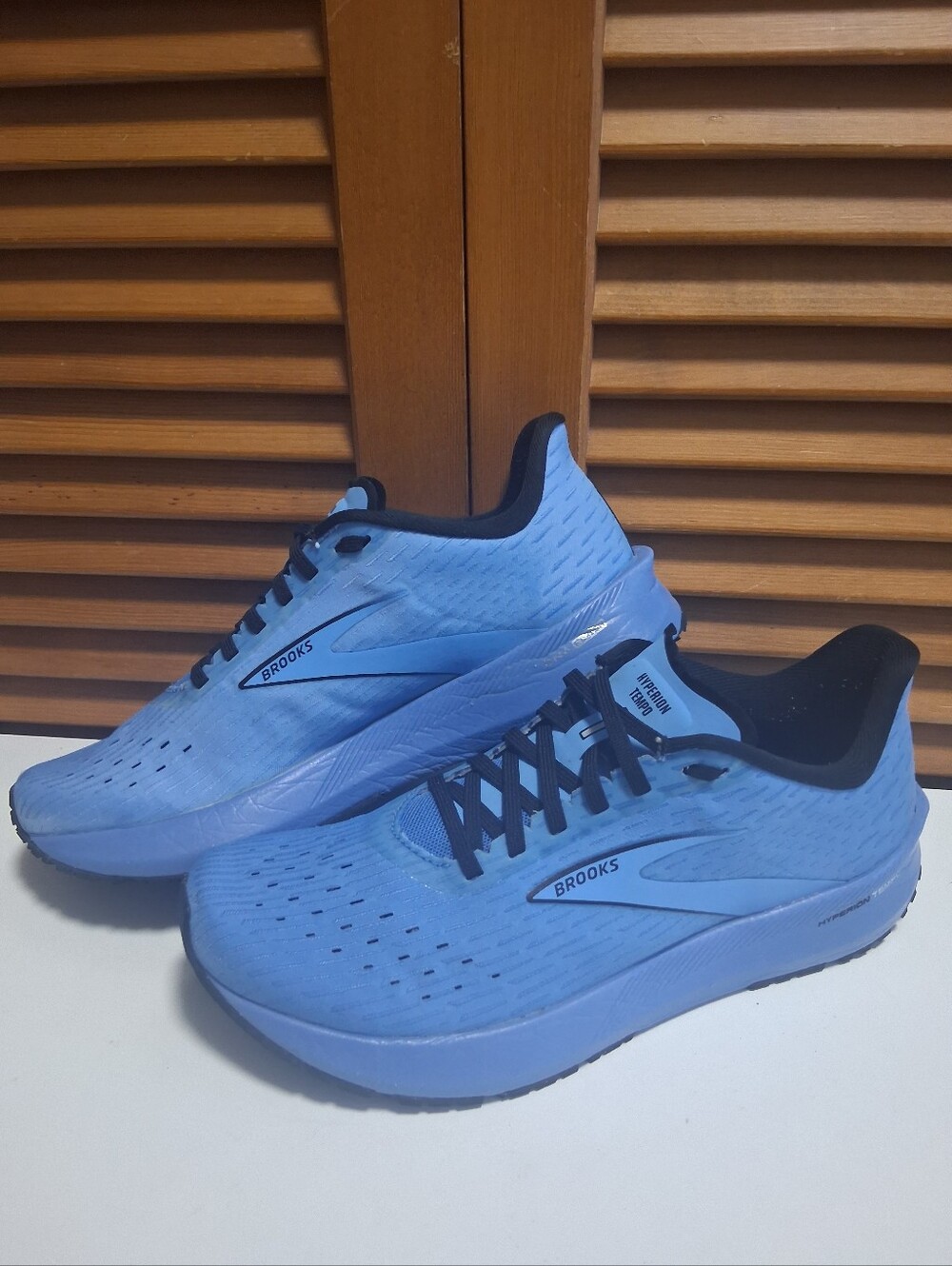 Brooks Hyperion Tempo Blue Black Women's Running Shoe * Size: 8.5 (Medium) - Picture 3 of 7